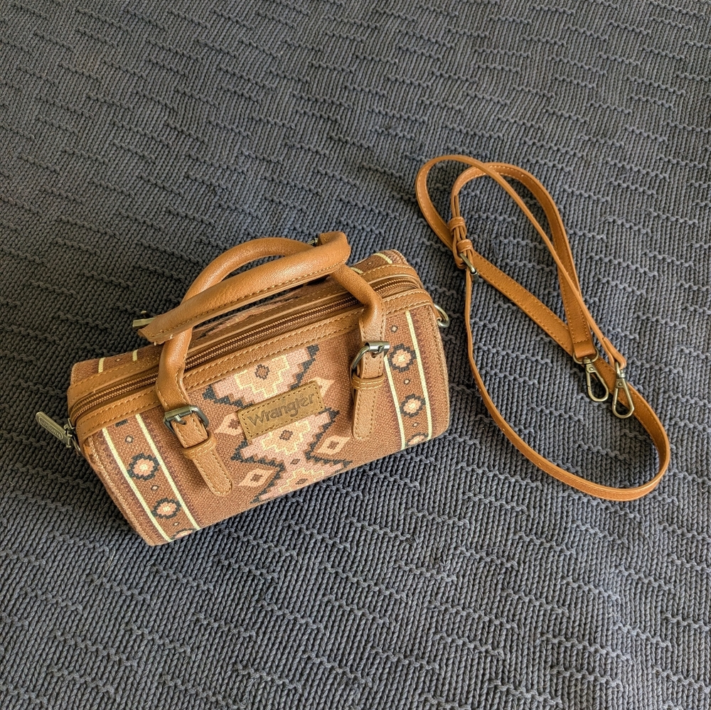 Wrangler Brown Western Handbag - Picture 10 of 15